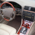 Lexus LS400 6 Auto Class Magazine