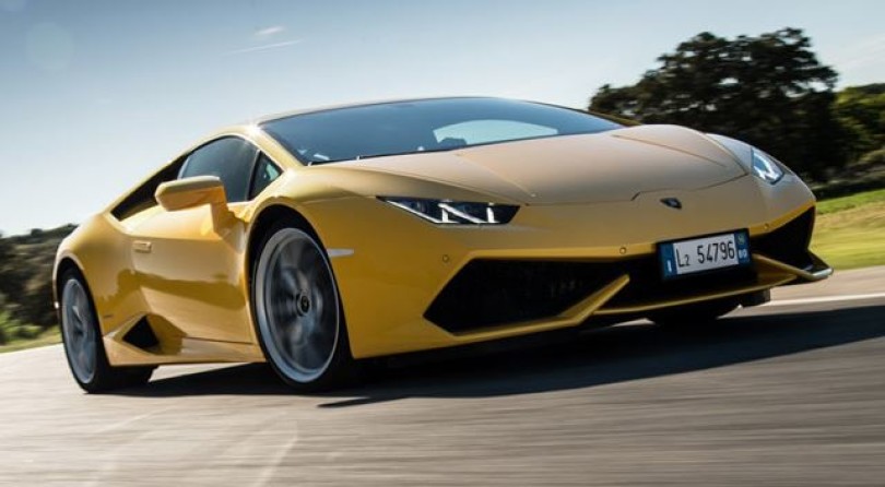 Lamborghini Huracan: hundreds of images and test-drive soon!