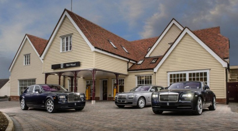Rolls Royce Londra: l’autosalone più bello del mondo