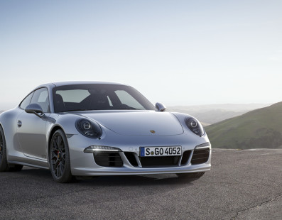 New Porsche 911 GTS