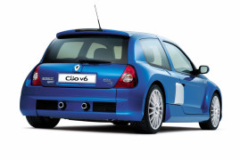 Renault Clio V6 Sport: Prima Chi Guida