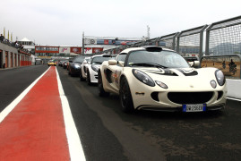 Club Lotus Italia: Hungry For Curbs