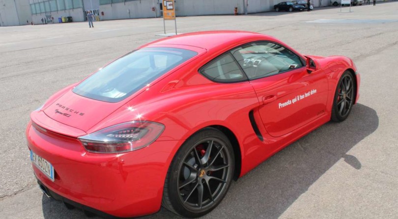 Tested: Porsche Cayman GTS