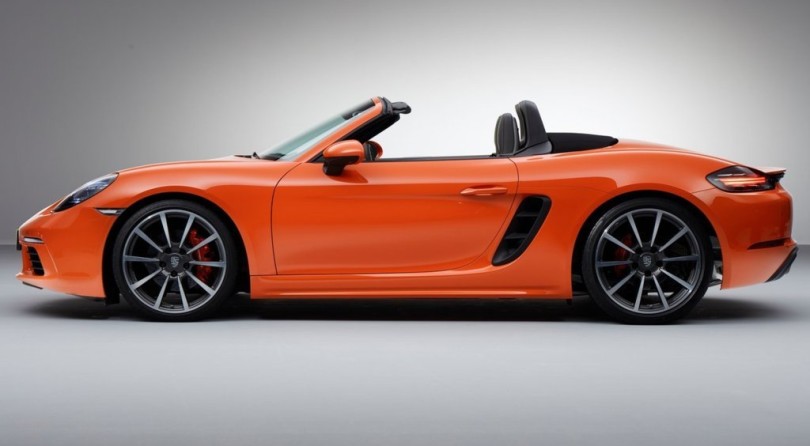 The 4-Cylinder Turbo of the new Porsche 718 Boxster Won’t Let You Down