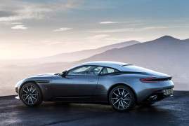 Aston Martin DB11 – Licenza di Uccidere