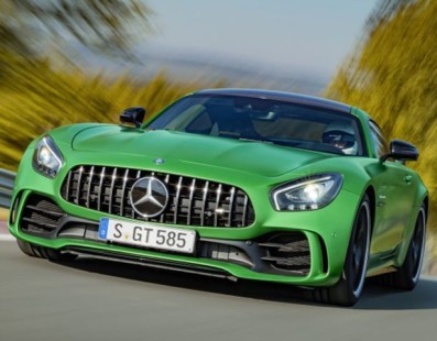 AMG GT R: 577HP From Inner (Green) Hell