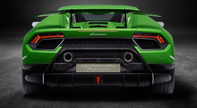 Lamborghini Huracan Performante: Record or Not, It’s Crazy Fast!