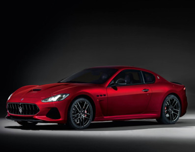 The New Maserati GranTurismo Keeps Its Sexy Look