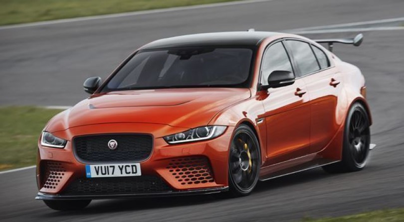 Jaguar XE SV Project 8: 300 Units, 590Hp, €170.000