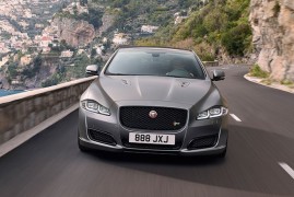 Jaguar XJR575: Il Lato Oscuro