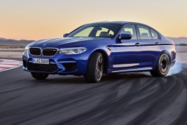 BMW M5: Tutto Ciò Che Vorrete Per Questo Natale