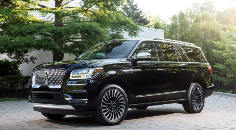 Lincoln Navigator: Appartamento Alla Riscossa