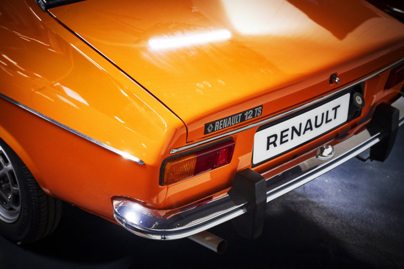 1974_R12_057 Auto Class Magazine Renault