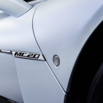 16840-MaseratiMC20 Auto Class Magazine
