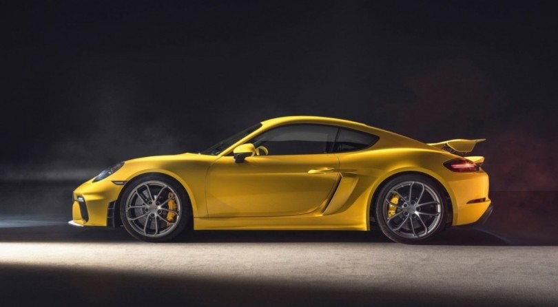 Porsche 718 Cayman GT4 e 718 Boxster Spyder: Ode Al Flat-Six Con Capristo Exhaust