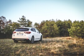 Subaru Impreza e-Boxer | Test Drive