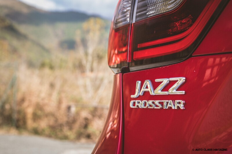 Honda Jazz Crosstar Auto Class Magazine _007