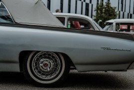 The Challenges That Come with Buying and Owning a Vintage Car