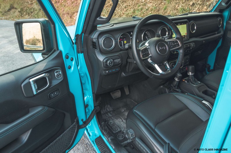 Jeep Wrangler Unlimited Rubicon 4xe Auto Class Magazine _050