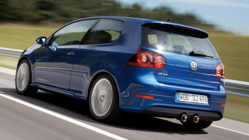 Some Turkey Loved This 1,800-Mile Volkswagen Golf R32 So Much They